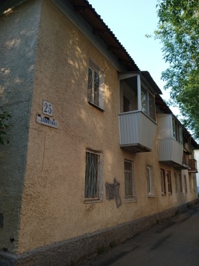 пер. Замятина,25 в Ивделе - ivdel.yutvil.ru - фото 1